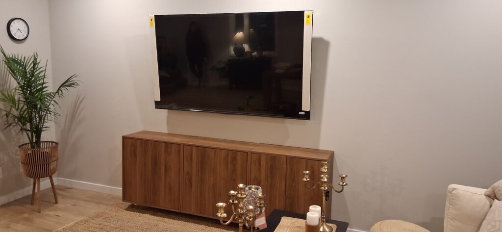 Large TV Wall Mount in Ottawa