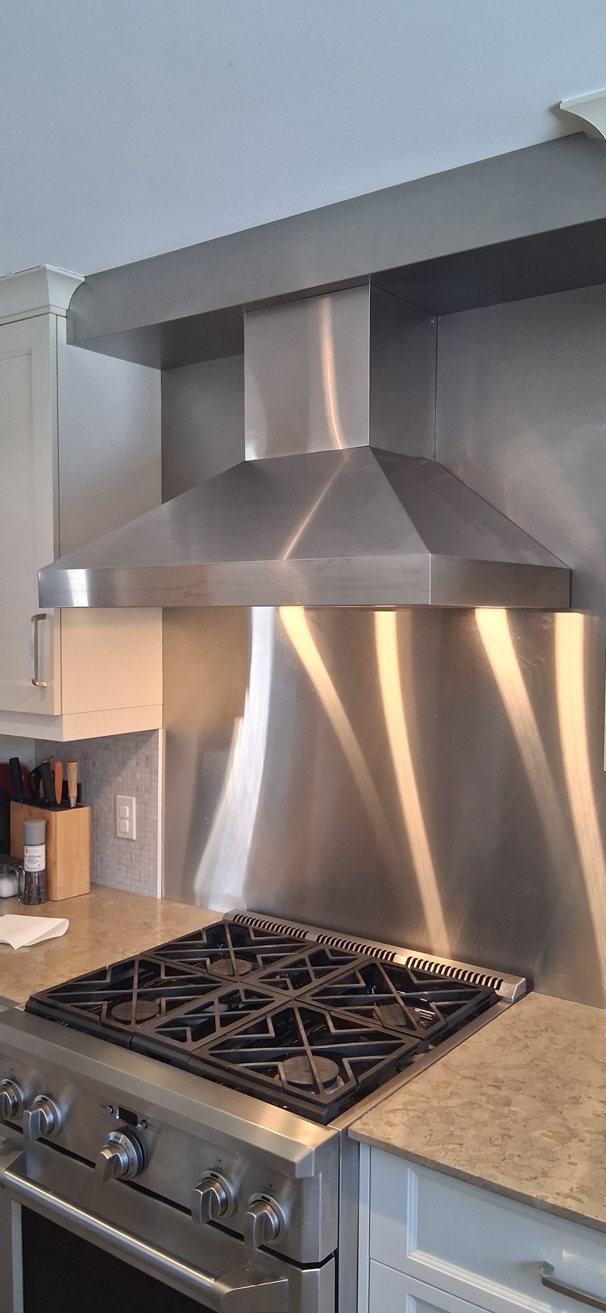 Kitchen range hood installation in Ottawa — FixItAll Handyman Services