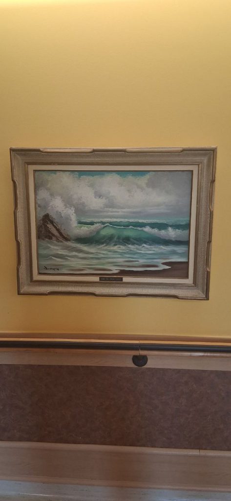 Picture Hanging Service in Ottawa