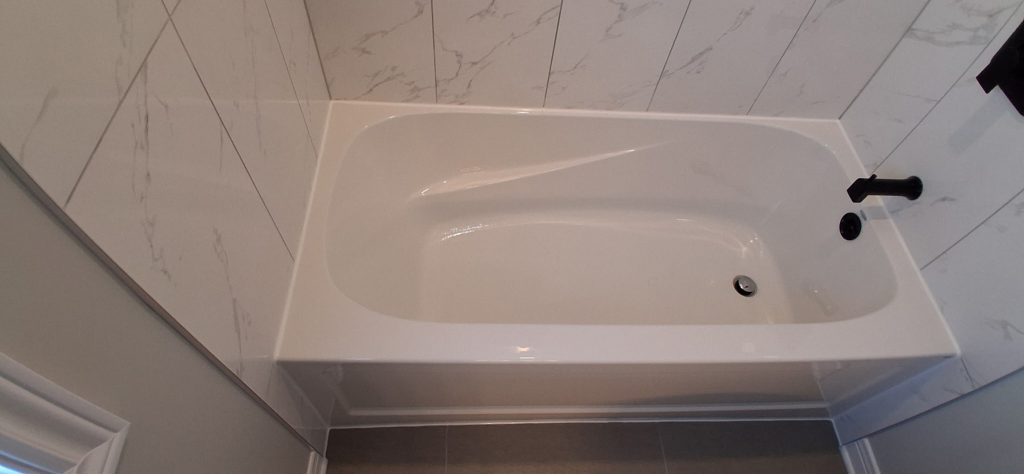 Bathtub Caulking Ottawa