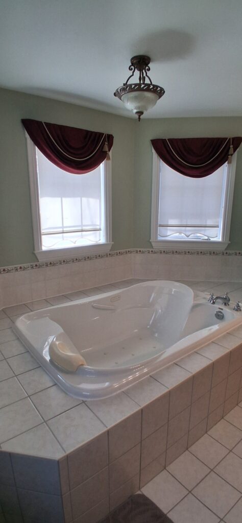 Bathroom Tile Repair in Ottawa
